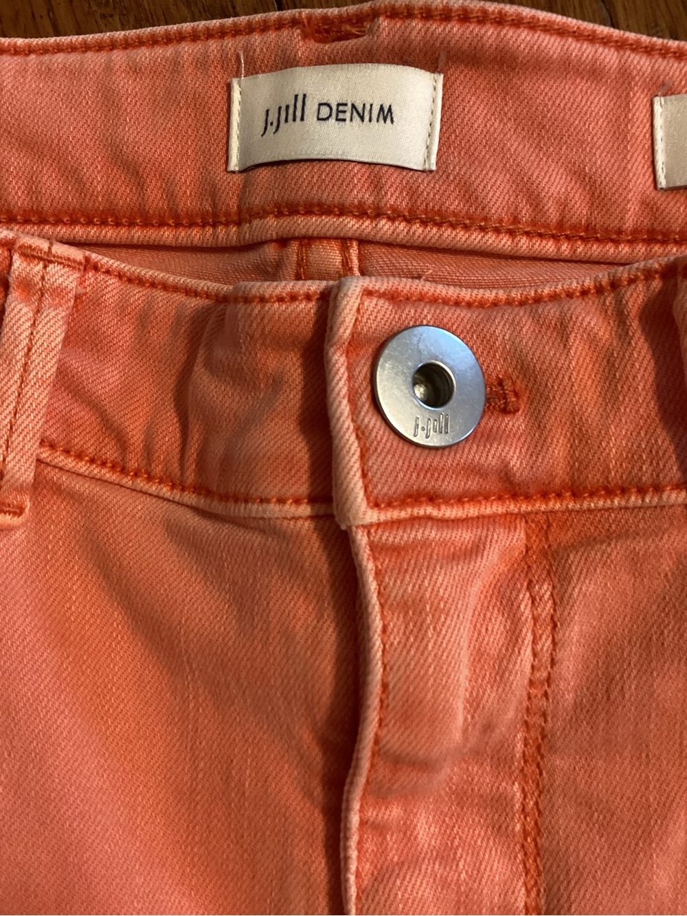 J. Jill Denim authentic fit cropped jeans. Women’s size 8 - Picture 11 of 11
